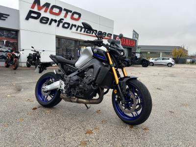 YAMAHA MT-09 SP