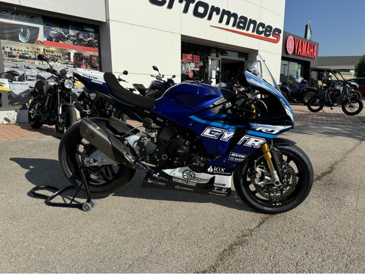 YAMAHA YZF 1000 R1 M GYTR
