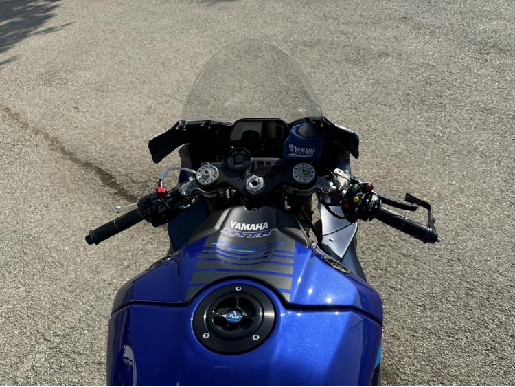 YAMAHA YZF 1000 R1 M GYTR