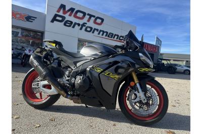 APRILIA RSV4 1100 R
