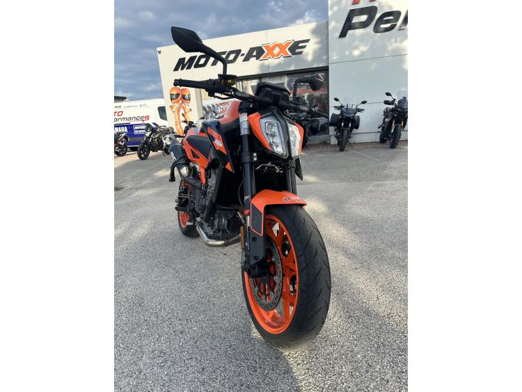 KTM 890 DUKE GP